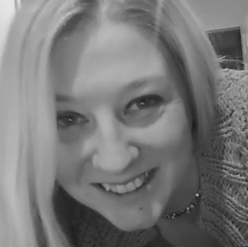 Christine Day Photo 46