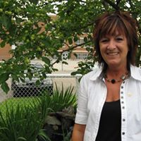 Denise Lessard Photo 10