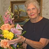 Mary Rauch Photo 23