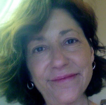 Carol Maxwell Photo 34