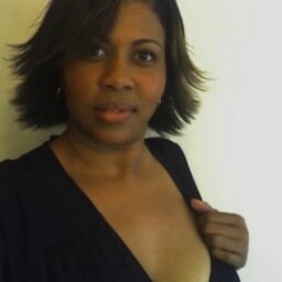 Stacy Griffith Photo 13