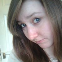 Candice Holmes Photo 14