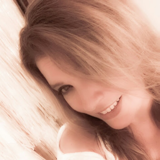 Clara Smith Photo 25