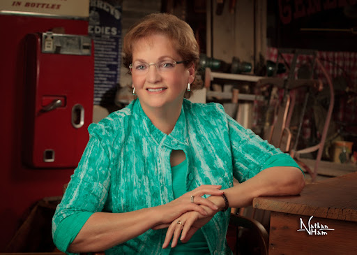 Judith Miller Photo 18