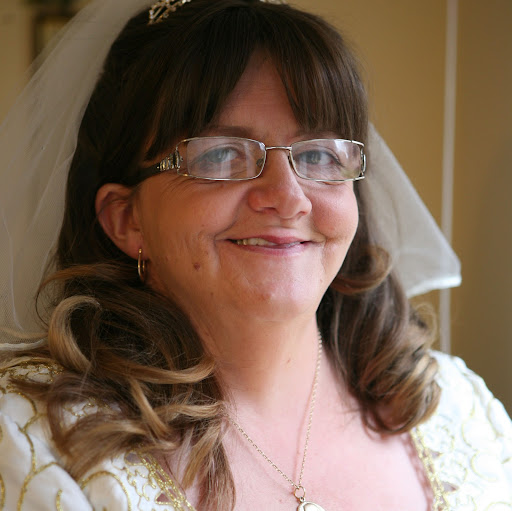 Teresa Wilkinson Photo 35