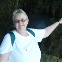 Pauline Forbes Photo 13