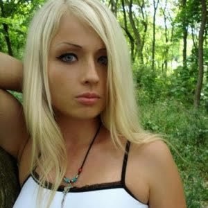 Jacqueline Long Photo 25