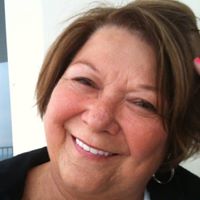 Carolyn Goss Photo 24