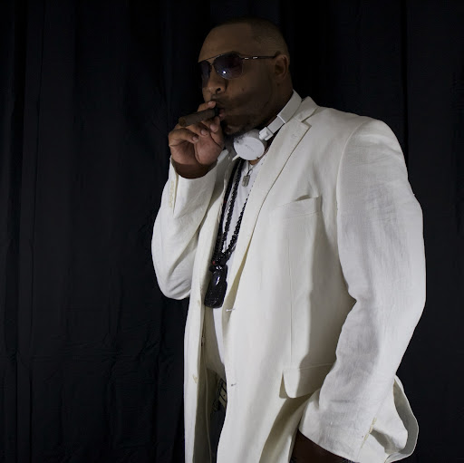 Charles Singleton Photo 8