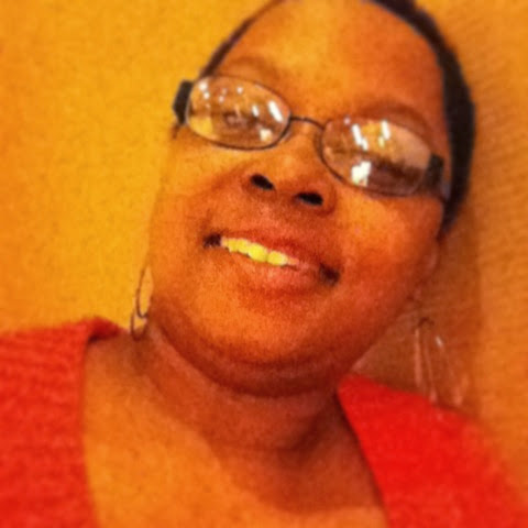 Veronica Hughes Photo 33