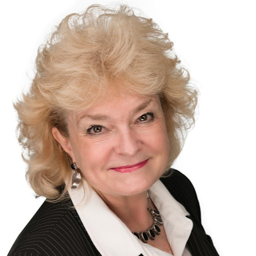 Sharon Tucker Photo 32