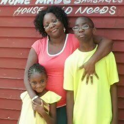 Laneeka Robinson Photo 5
