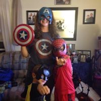 Kristen Mckay Photo 8