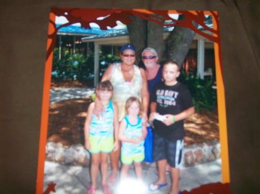 Sandra Hollingsworth Photo 15