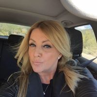 Anita Roth Photo 32