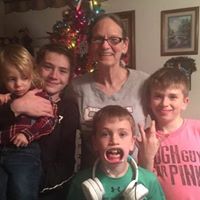 Debra Martinez Photo 18