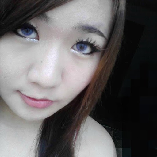 Amy Sweet Photo 15
