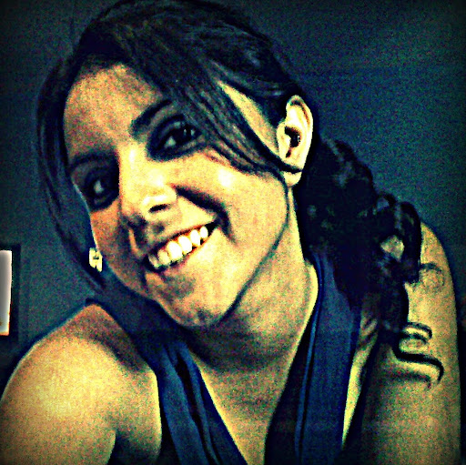 Adriana Medina Photo 32