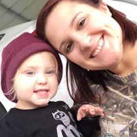 Kelly Gaston Photo 15