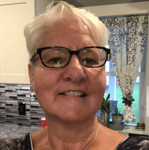 Kimberly Beasley Photo 17