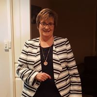 Christine Carey Photo 17
