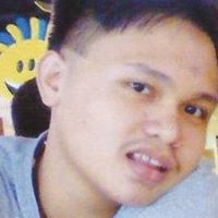 Earl Robles Photo 9