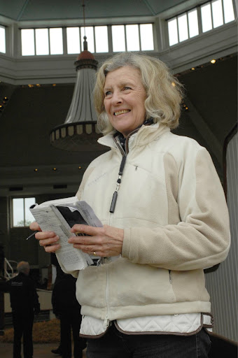 Linda Sadler Photo 20