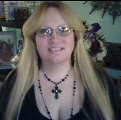 Karen Perkins Photo 33