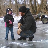 Dustin Salyer Photo 9