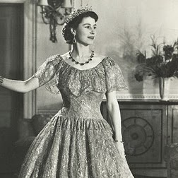 Rebecca Dyer Photo 30