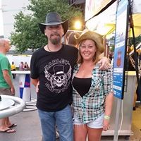 Jennifer Geyer Photo 12