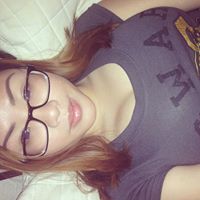 Helen Nguyen Photo 35