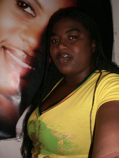 Patricia Knight Photo 39