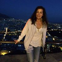 Julie Azar Photo 9