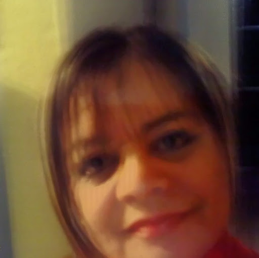 Janet Gonzalez Photo 25