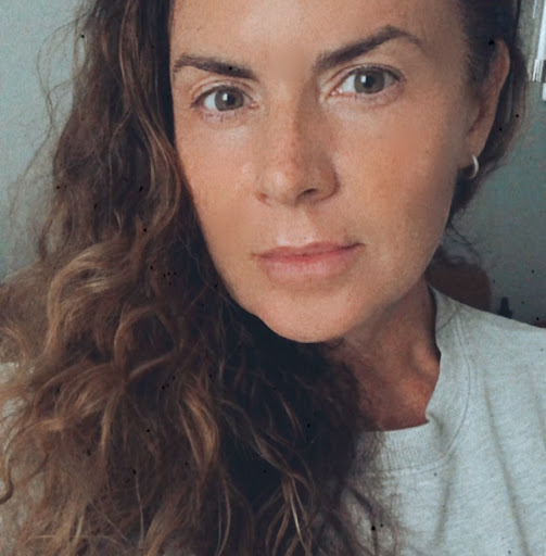 Kristin Barnes Photo 18