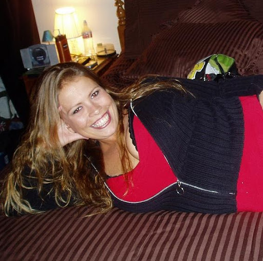 Kristina Barnes Photo 20