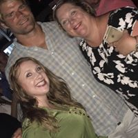 Rebecca Becker Photo 31