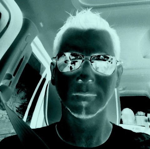 Jeremy Staples Photo 21