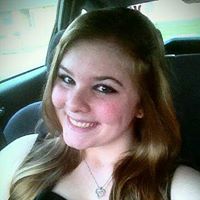 Kristen Walker Photo 31
