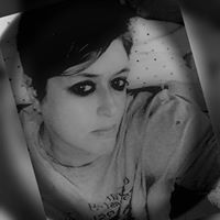 Elizabeth Robison Photo 17