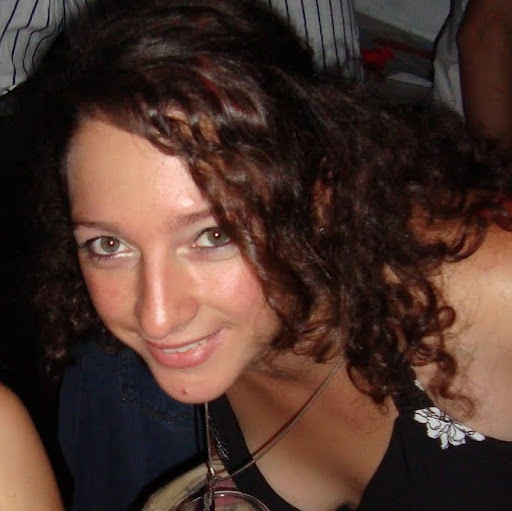 Sarah Valentin Photo 20