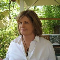 Kathryn Lucas Photo 33