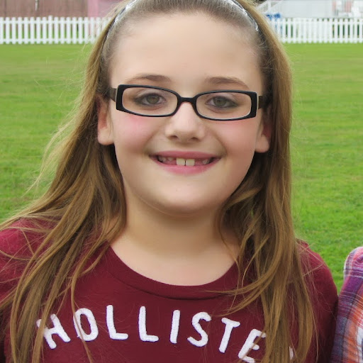 Lauren Hayes Photo 32