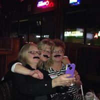 Cheryl Hahn Photo 16
