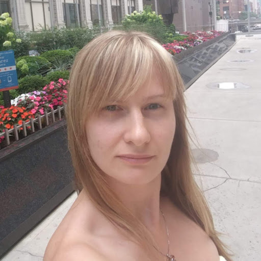 Michelle Moore Photo 49