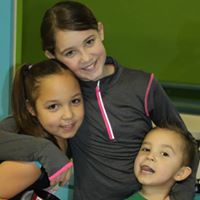 Rebecca Torres Photo 16