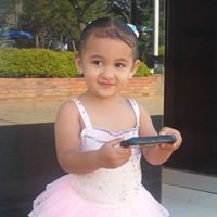 Diana Gomez Photo 23