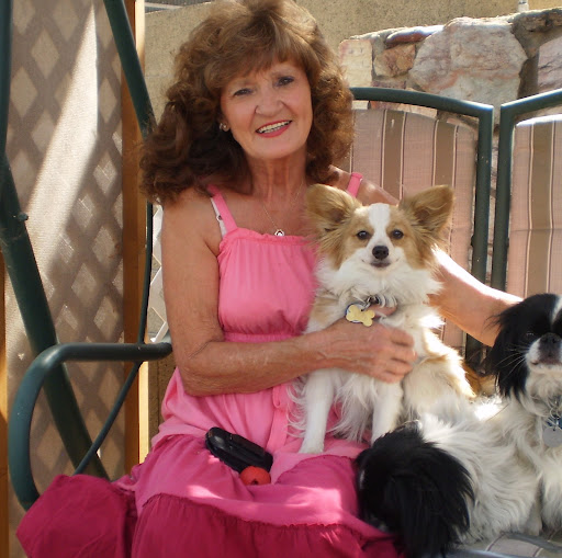 Elaine Scott Photo 24