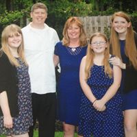 Kelly Mcdermott Photo 36